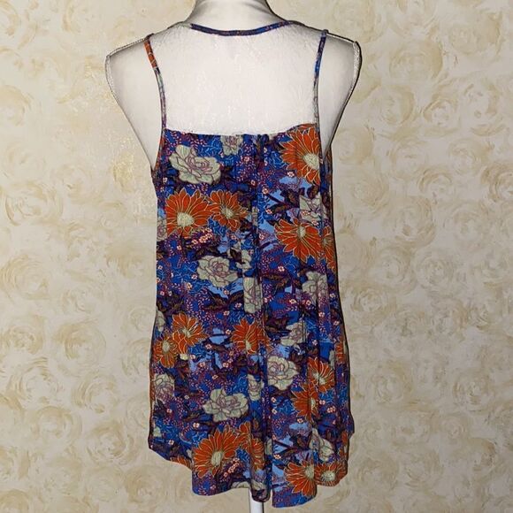 NWOT! Gilli Floral/Lace Tank Top - Picture 8 of 14